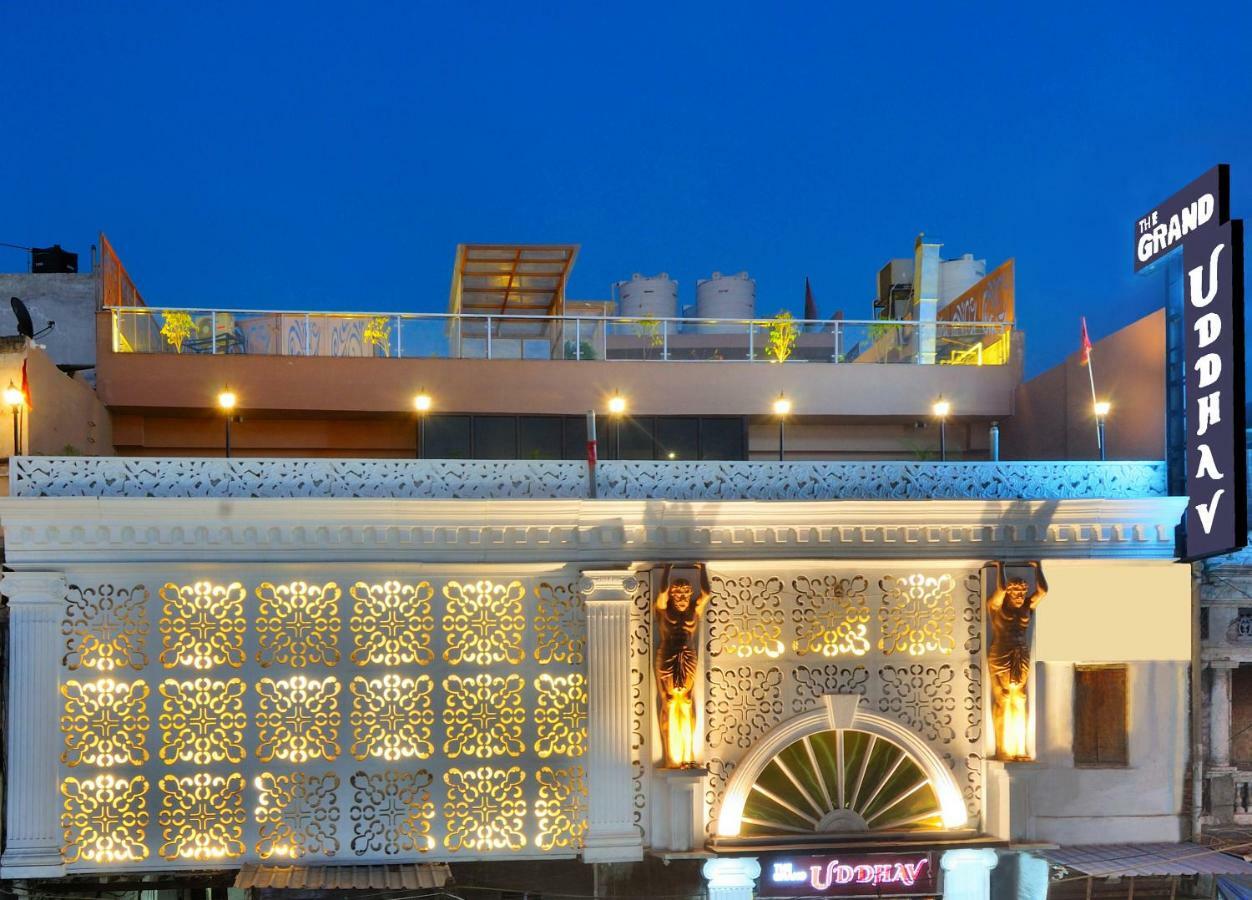 The Grand Uddhav Hotel New Delhi Bagian luar foto